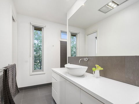 Aireys Ocean View - Accommodation Fremantle 10