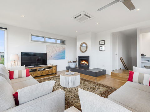 Aireys Ocean View - Accommodation Fremantle 2