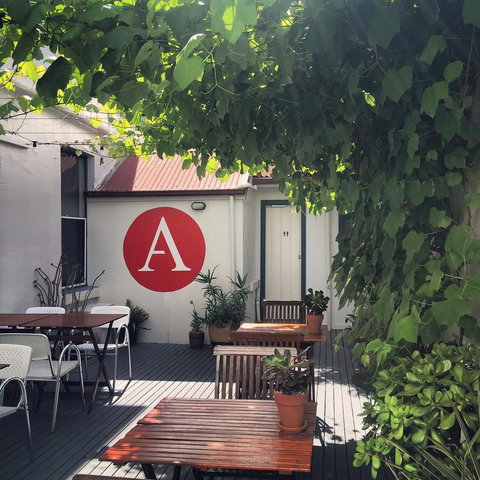 Athelstane House - Accommodation Fremantle 3