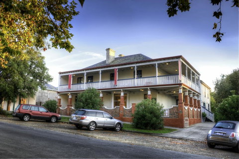 Athelstane House - Accommodation Fremantle 1