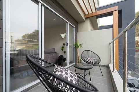 Marina Beach - Accommodation Fremantle 6
