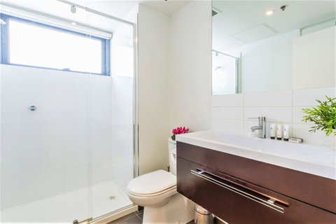 Royal Stays Apartments Melbourne- Southbank - Accommodation Fremantle 8