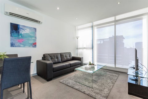 Royal Stays Apartments Melbourne- Southbank - Accommodation Fremantle 15