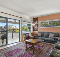 Black Dolphin Beach Penthouse - Accommodation Fremantle