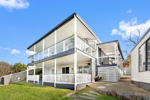 Peninsula Retreat - Accommodation Fremantle 1