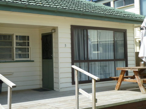 Beachcomber Holiday Units - Accommodation Fremantle 24