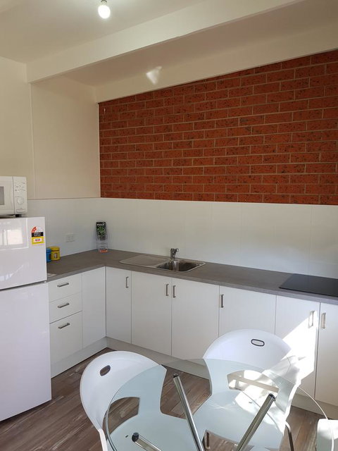 Beachcomber Holiday Units - Accommodation Fremantle 12