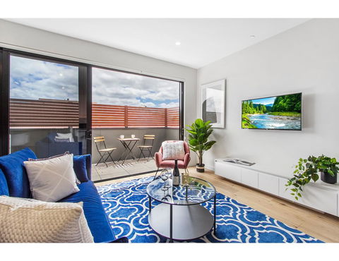 Boutique Apartment In Quiet, Sought-after Suburb - Accommodation Fremantle 1