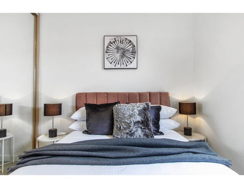Boutique Apartment In Quiet, Sought-after Suburb - Accommodation Fremantle 12