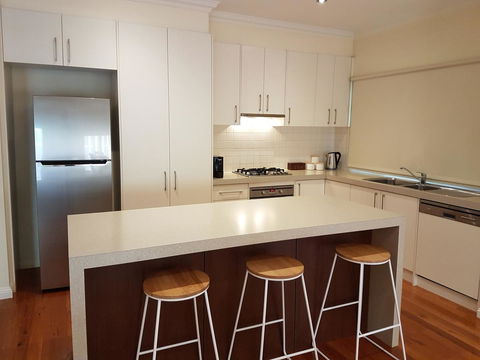 Healesville House - Fig Tree House - Accommodation Fremantle 5