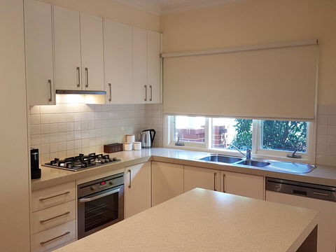 Healesville House - Fig Tree House - Accommodation Fremantle 6