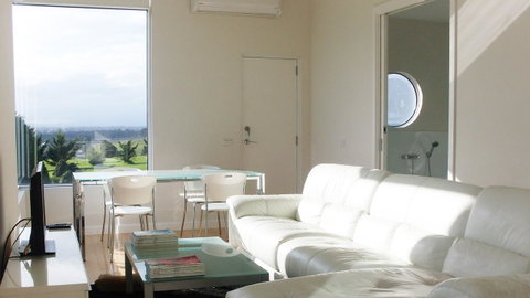 Tintagel - Accommodation Fremantle 5