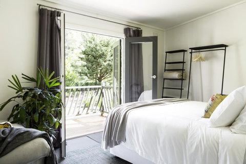 Botanica Editions - Accommodation Fremantle 28