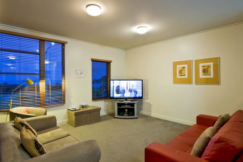 Lornebeach Apartments - Accommodation Fremantle 9