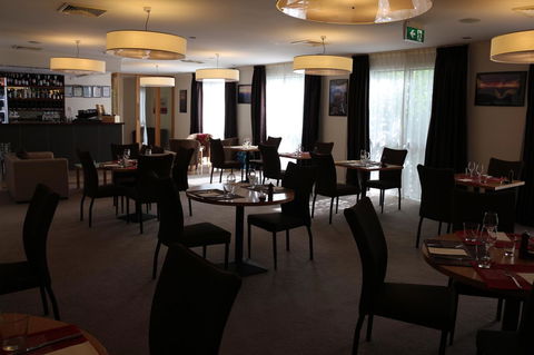 Bairnsdale International - Accommodation Fremantle 16