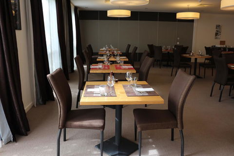 Bairnsdale International - Accommodation Fremantle 15