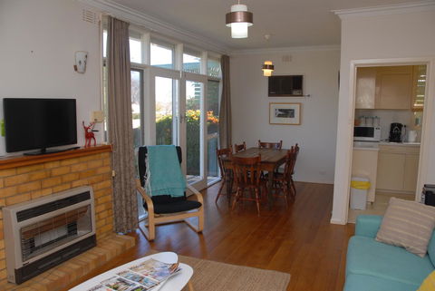 Green Grove - Accommodation Fremantle 10