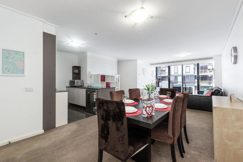 Melbourne Vacation Rentals Apartment - Accommodation Fremantle 3