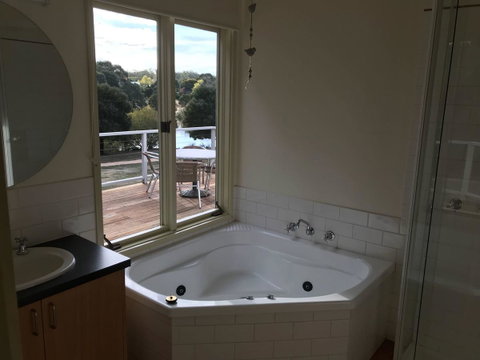 Lakeside Conti Villas - Accommodation Fremantle 3