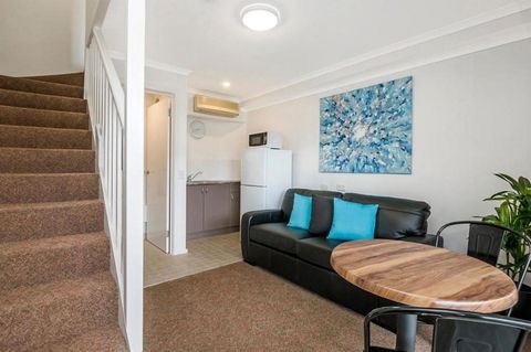 Apartments 521 - Accommodation Fremantle 1