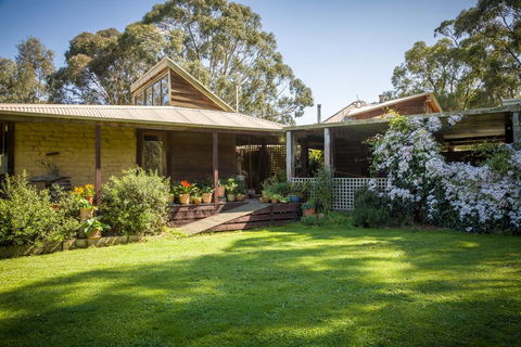 The Burrow At Wombat Bend - Accommodation Fremantle 2