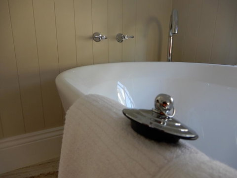The Chapel Deloraine - Accommodation Fremantle 3