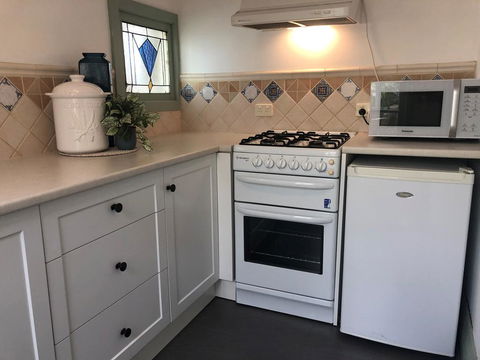 The Coach House - Accommodation Fremantle 2