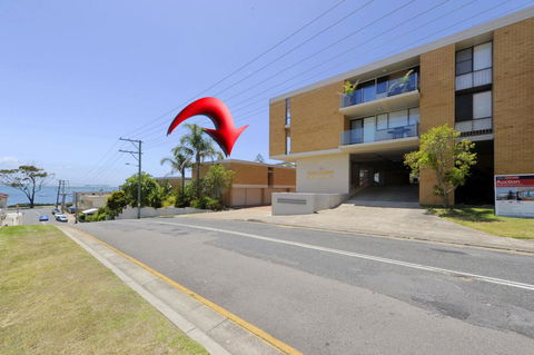 The Crest Unit 1 - Shoal Bay - Accommodation Fremantle 1