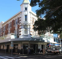 The Crown  Anchor Hotel - Accommodation Fremantle