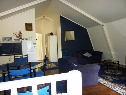 The Doo Drop Inn - Accommodation Fremantle 0