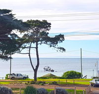 The Esplanade Holiday Home - Accommodation Fremantle