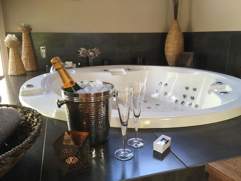The Edge Villa - Accommodation Fremantle 3