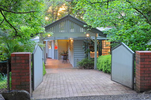 The Gallery B&B Olinda - Accommodation Fremantle 2