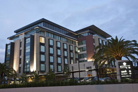 The Gateway Inn, Newcastle - Accommodation Fremantle 0