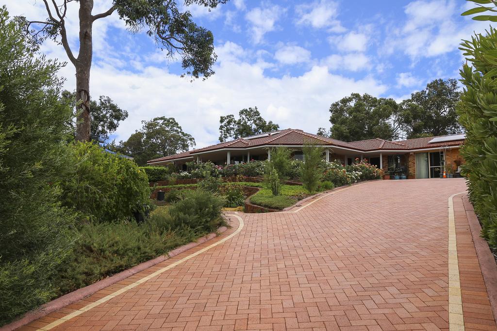 Lesmurdie WA Accommodation Fremantle