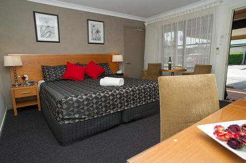The Grapevine Motel - Accommodation Fremantle 3