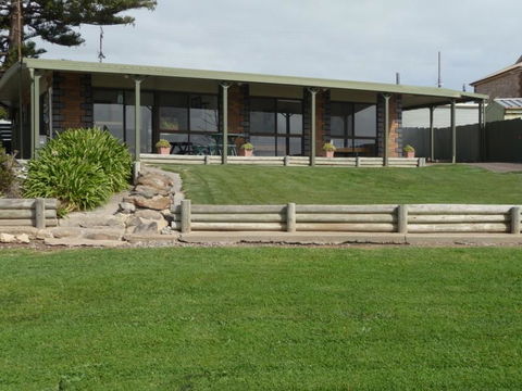 The Hideaway - Accommodation Fremantle 2