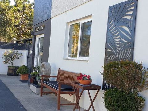 The Lodge Broulee - Accommodation Fremantle 1
