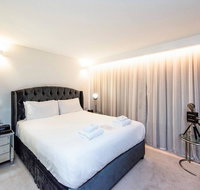 The Nest - Hollywood Style Space with Roof Terrace - Accommodation Fremantle