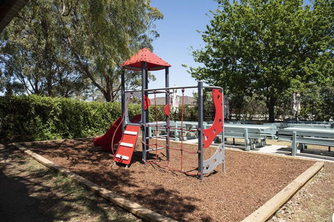 The Oaks Hotel - Accommodation Fremantle 2