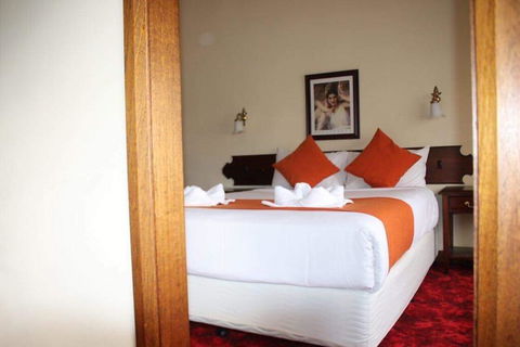 The Oast Inn Formaly Rosies Inn - Accommodation Fremantle 2