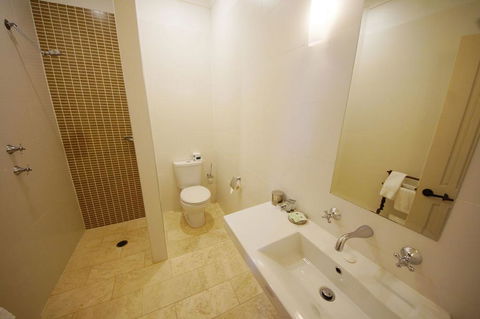 The Playhouse Hotel - Accommodation Fremantle 1