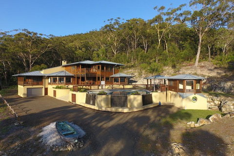 The Pool House - Accommodation Fremantle 2
