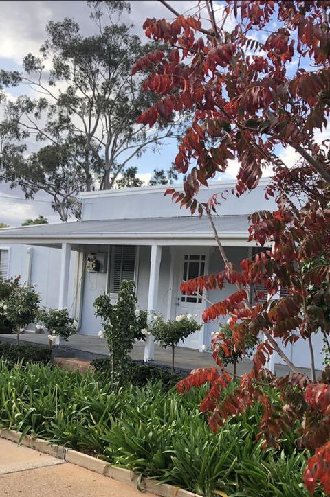 The Rested Guest 3 Bedroom Cottage West Wyalong - Accommodation Fremantle 3