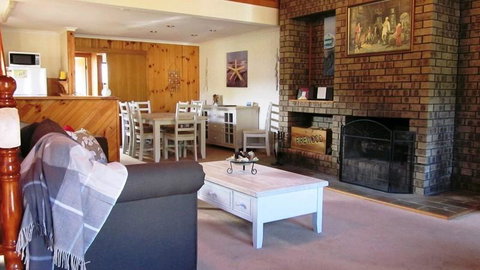The Retreat On Matthew - Accommodation Fremantle 0