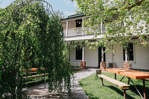 The Robin Hood Inn - Accommodation Fremantle 0