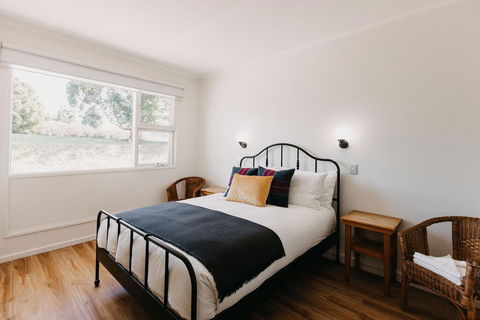 The Robin Hood Inn - Accommodation Fremantle 1