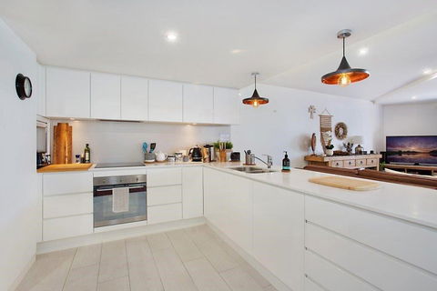 The Rocks Resort Unit GE - Accommodation Fremantle 1