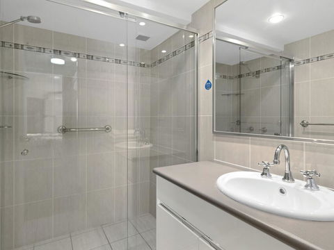 The Rocks Resort, Unit 4i - Accommodation Fremantle 2