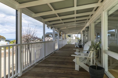 The Summer House Retreat Torquay - Accommodation Fremantle 1